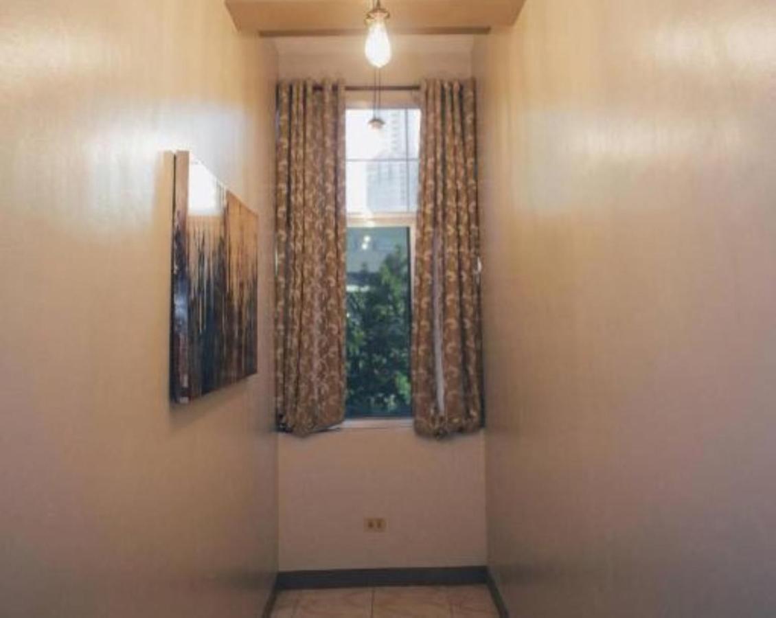 Bunks Hostel (Adults Only) Cebu Exterior photo